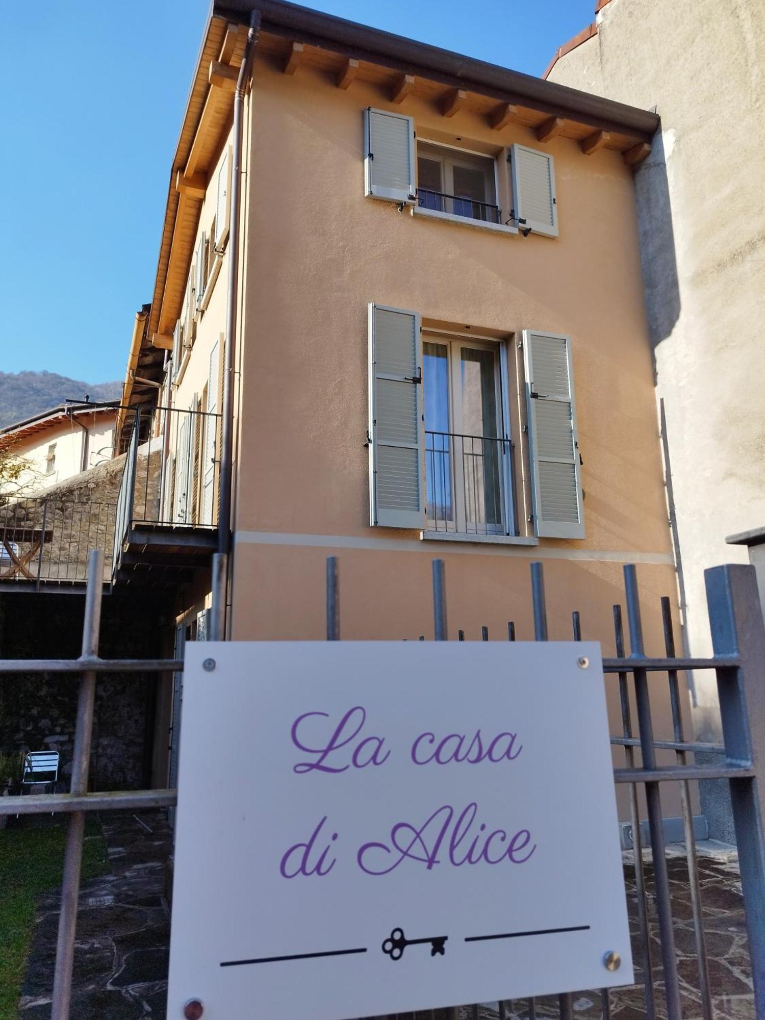 La Casa Di Alice Villa Lenno Bagian luar foto